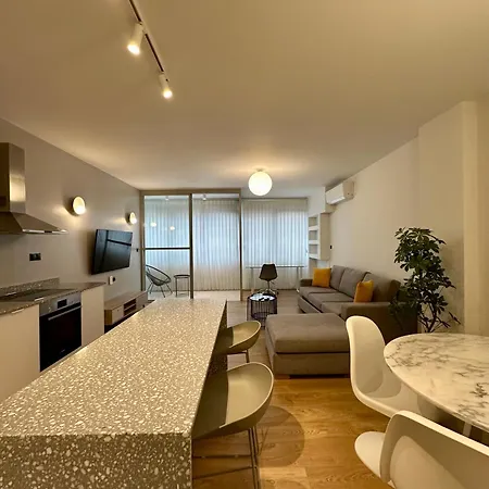 Skg Modern Apt1 Apartment *